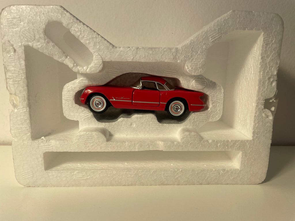 Chevrolet Corvette kabriolet czerwony z 1957 roku (samochód amerykański)