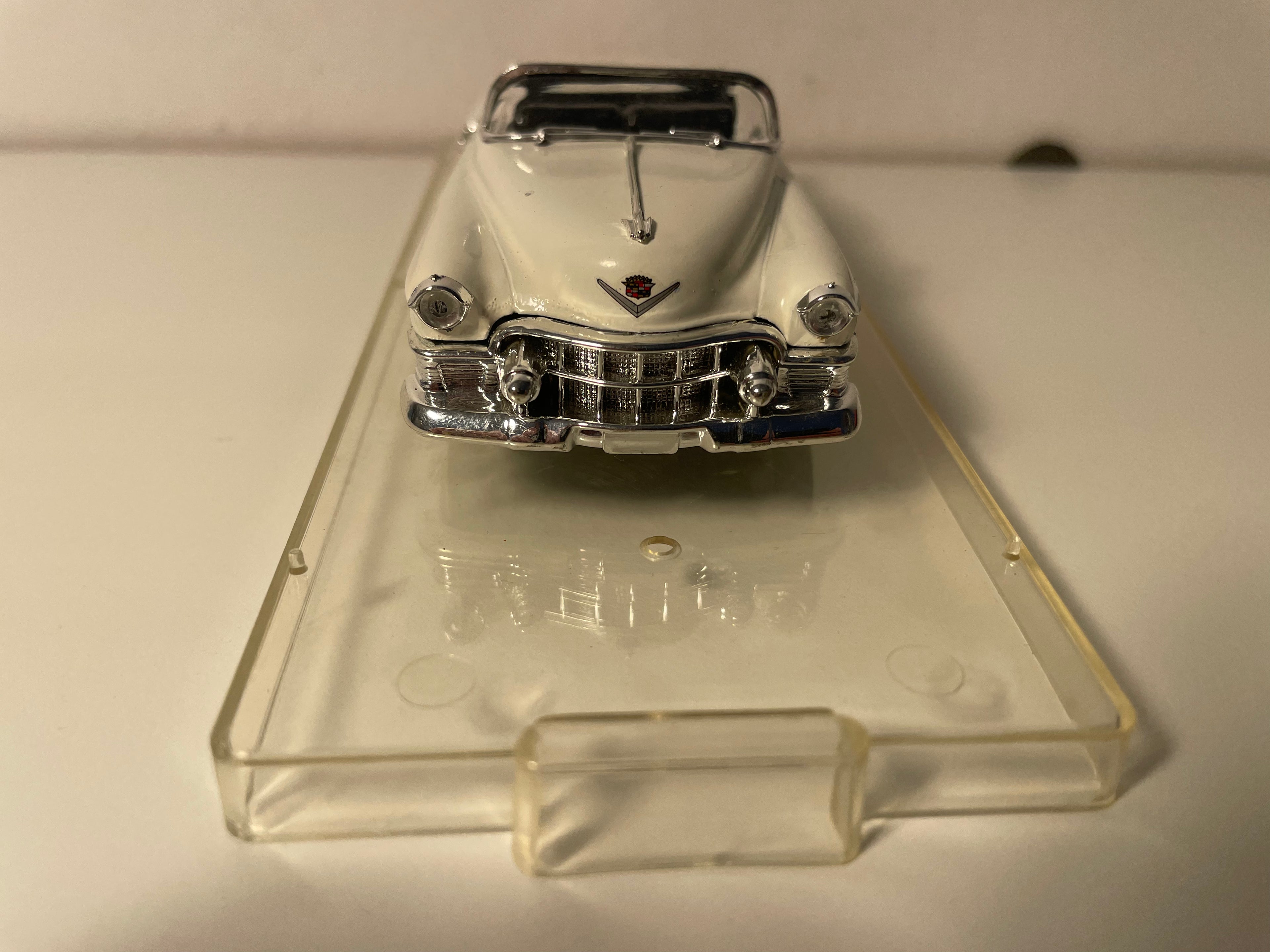1950-53 Cadillac Convertible Eldorado White - RETRO VITESSE (American Car)