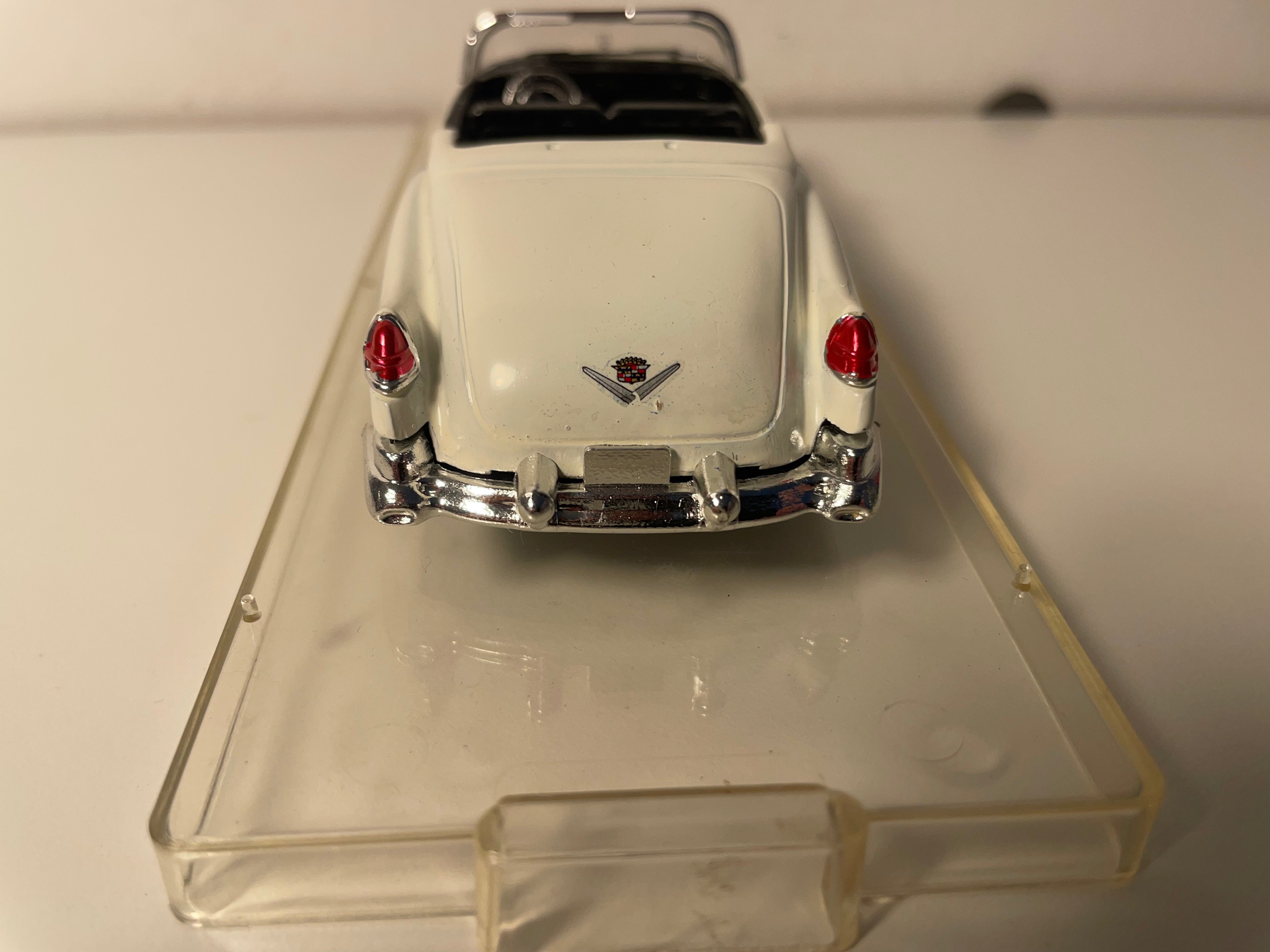 1950-53 Cadillac Convertible Eldorado White - RETRO VITESSE (American Car)