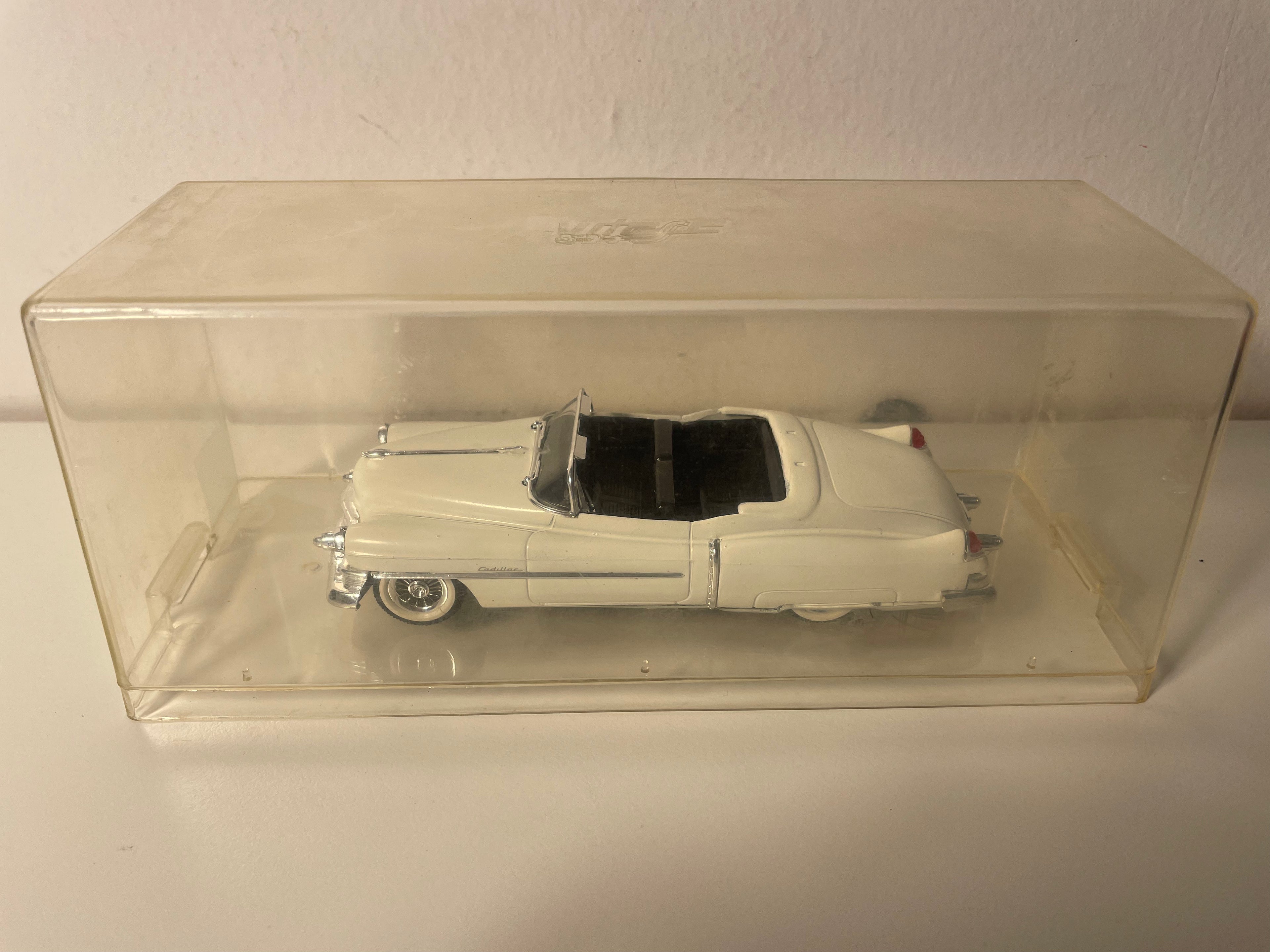 Cadillac Cabriolet Eldorado wäiss 1950-53 - RETRO VITESSE (amerikanescht Auto)