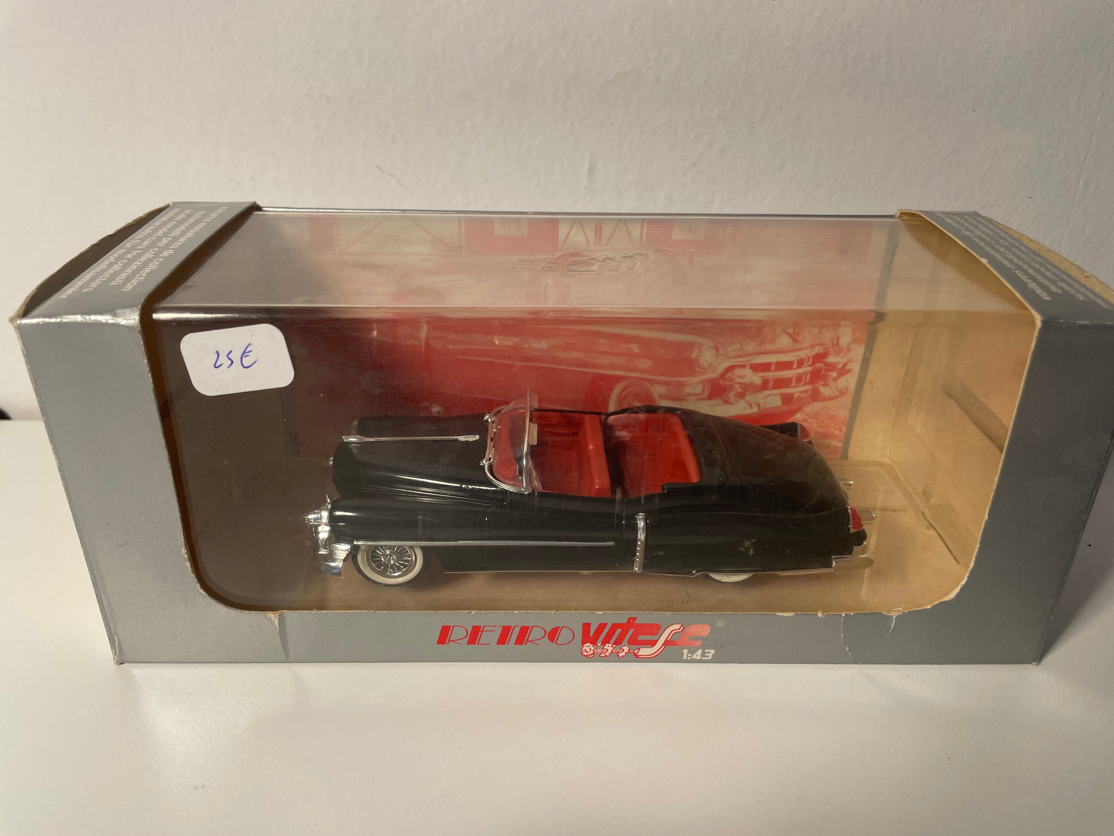 Cadillac Cabriolet Eldorado schwaarz aus 1950-53 - Retro Vitesse (amerikanescht Auto)