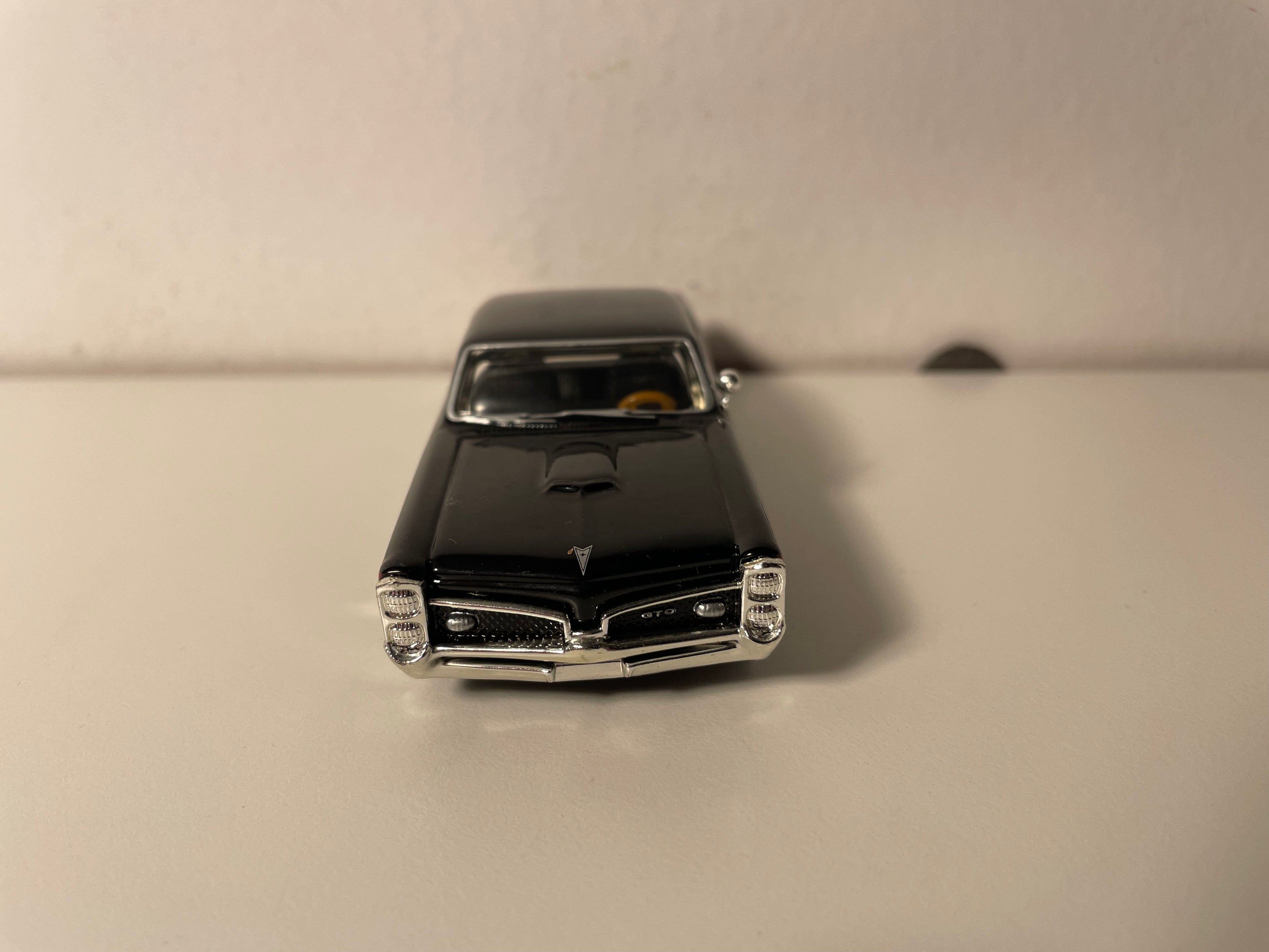 Pontiac GTO TM GM schwaarz vun 1967 - MATCHBOX (amerikaneschen Auto)