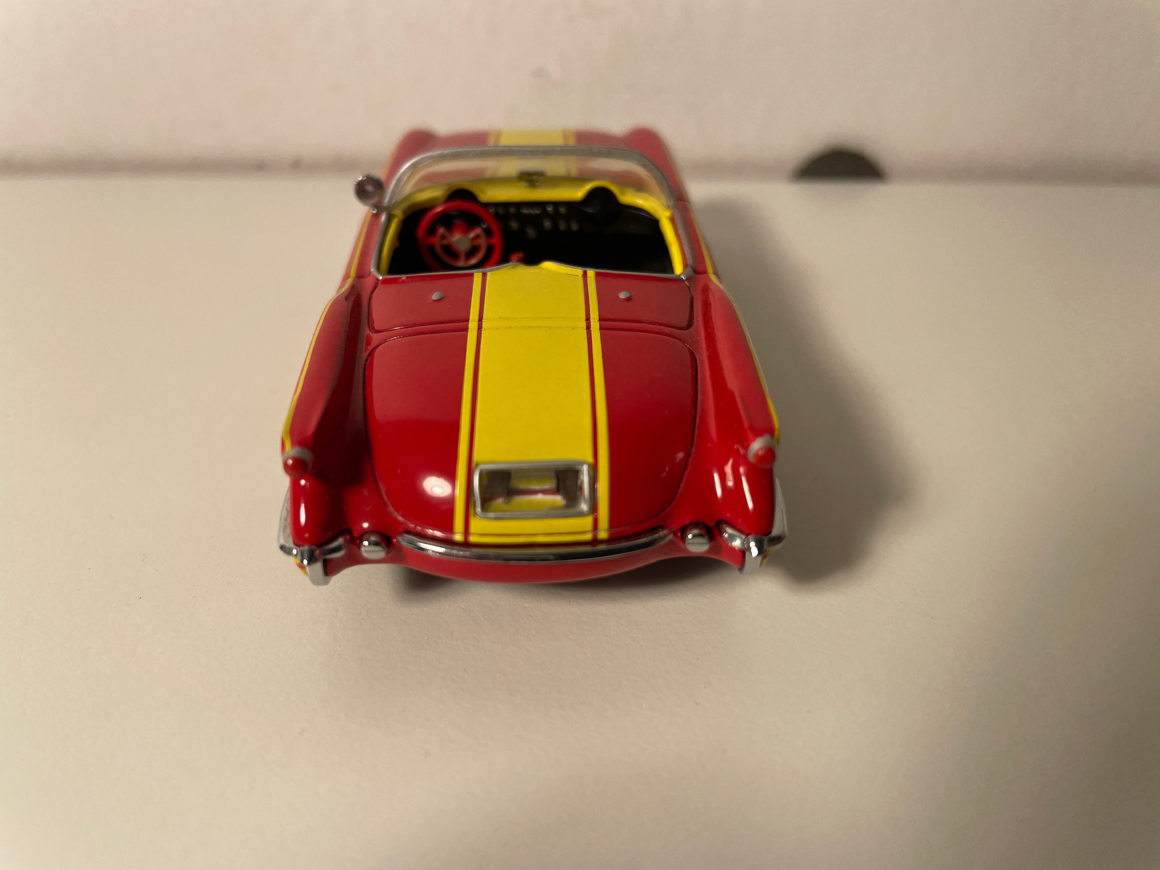 1953 Rode en Gele Chevrolet Corvette COCA-COLA - MATCHBOX (Amerikaans Auto)
