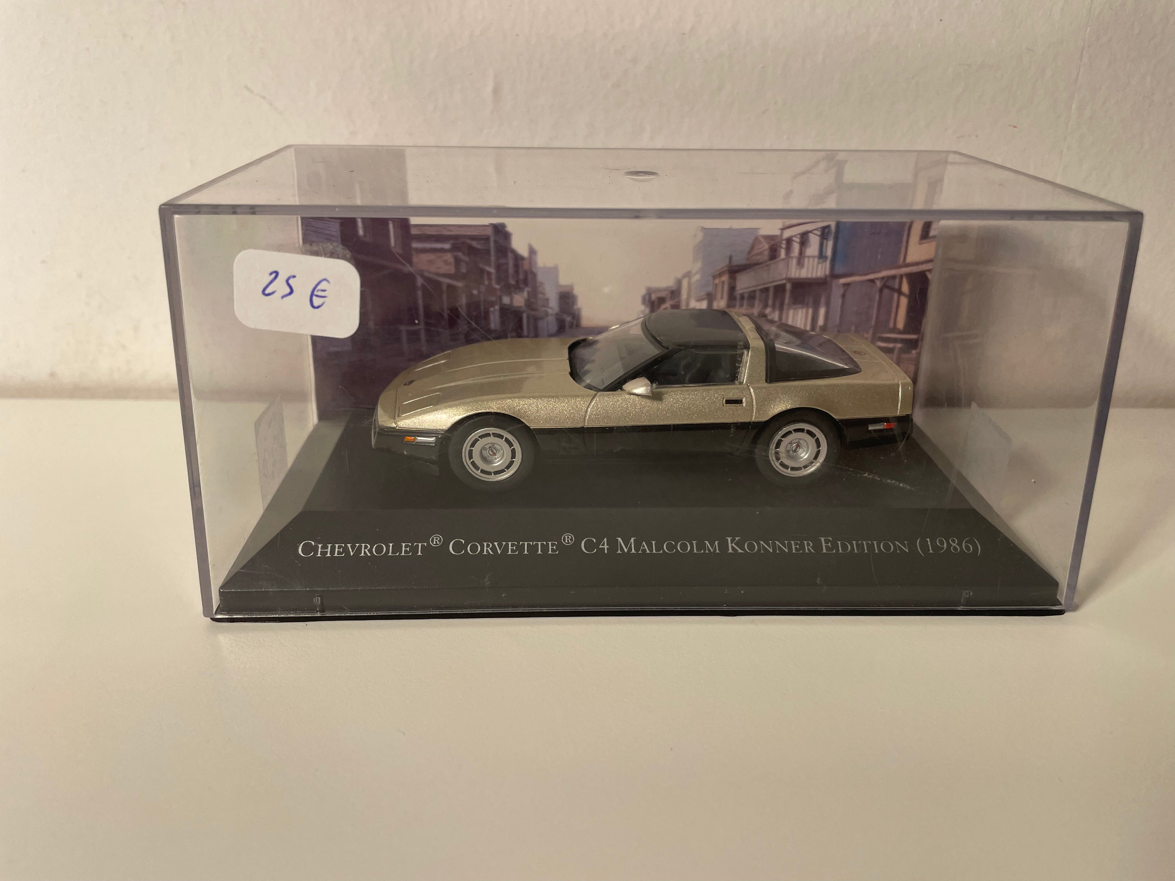 Chevrolet Corvette C4 Malcolm Konner Edition brąz z 1986 roku (samochód amerykański)