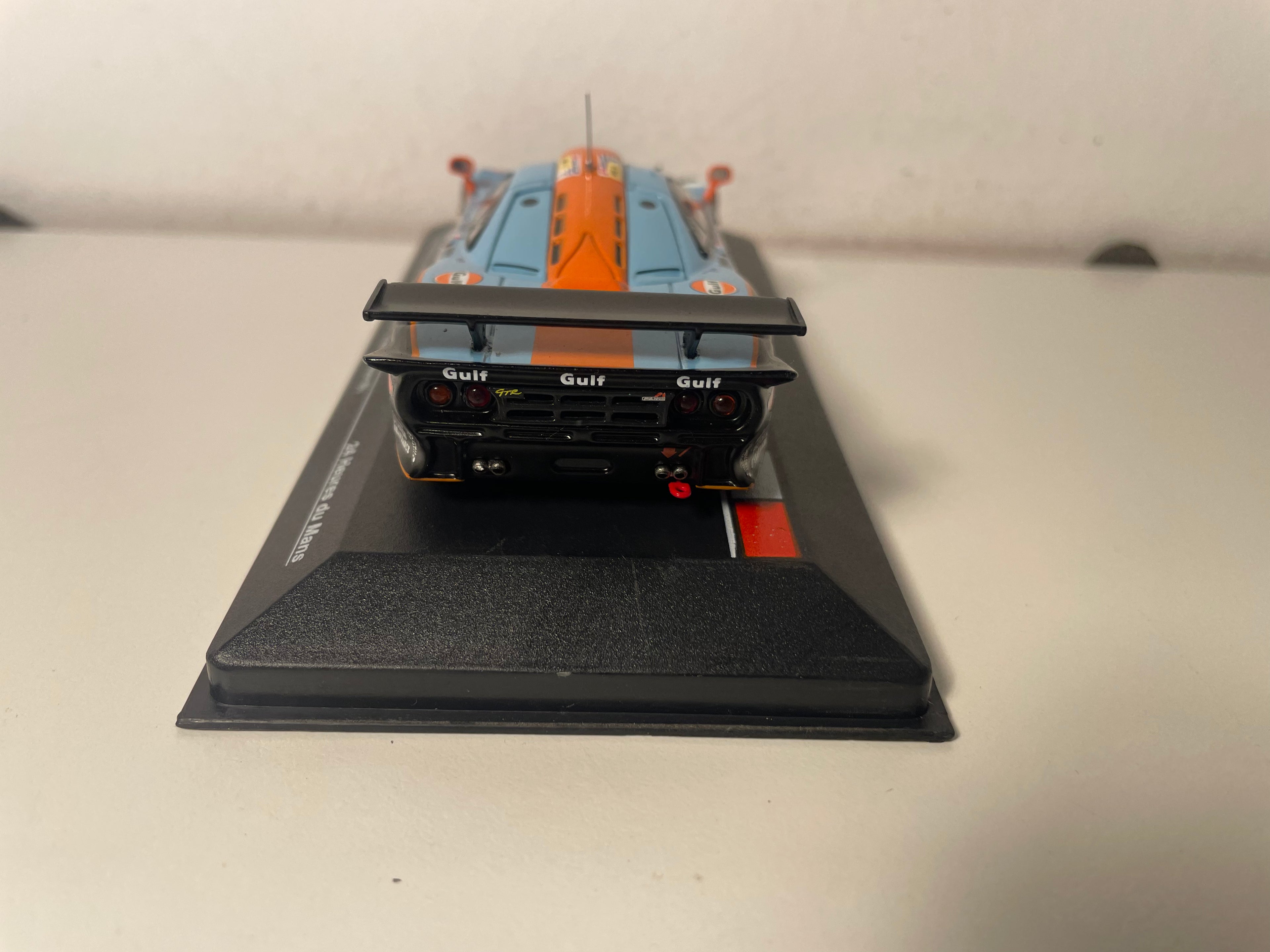 McLaren F1 GTR in GULF colors (blue and orange) - 1997 24 Hours of Le Mans number 41