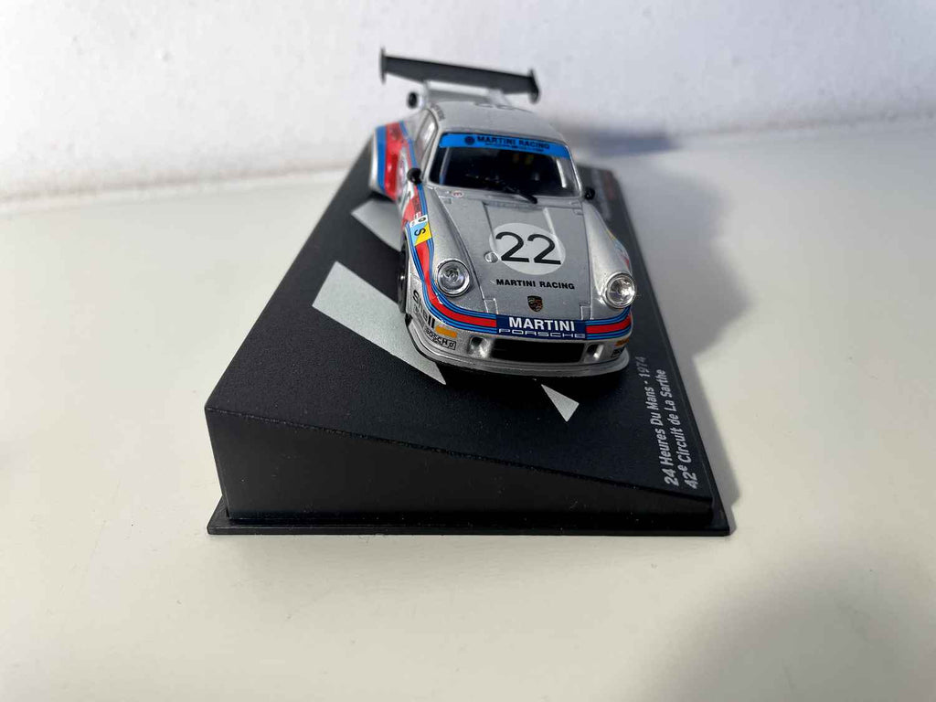 Porsche Carrera RSR Turbo grijs en rood nummer 22 - 24 uur van Le Mans 1974