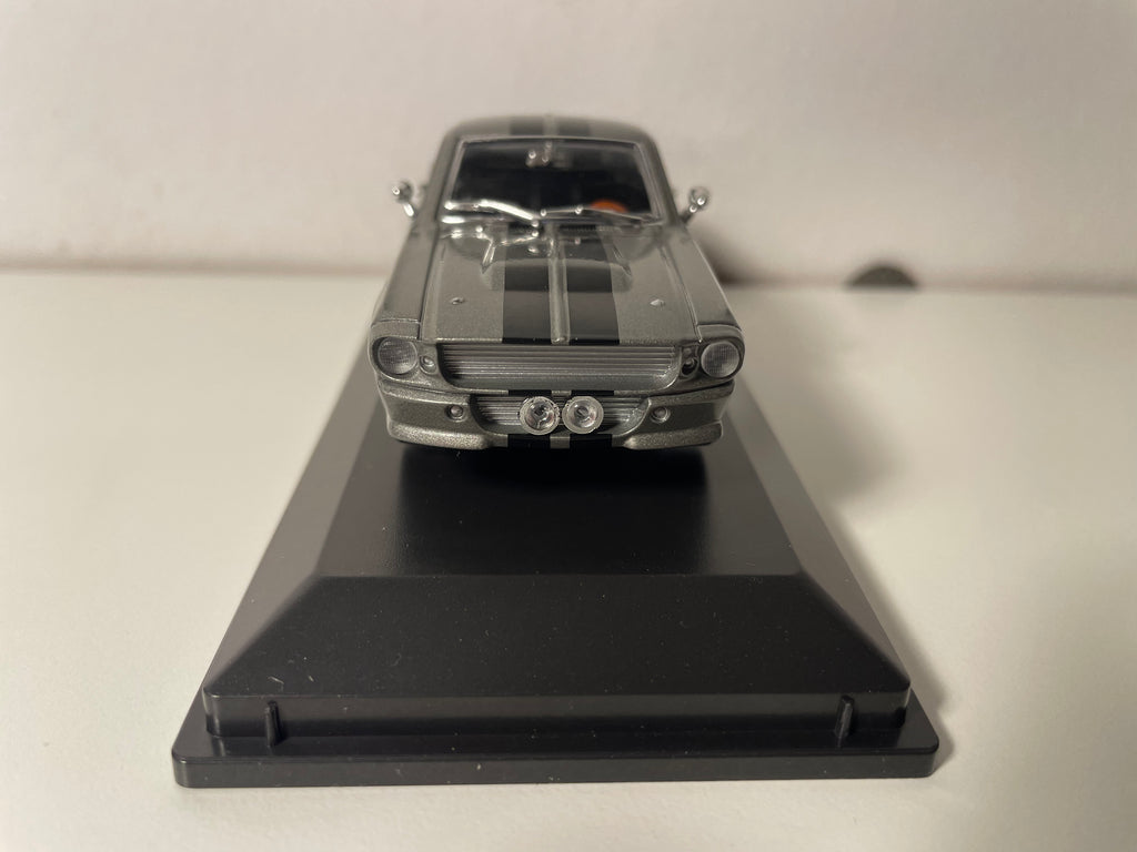 Shelby GT500 gréis a schwaarz aus 1967 - Signature Serien (amerikanescht Auto)