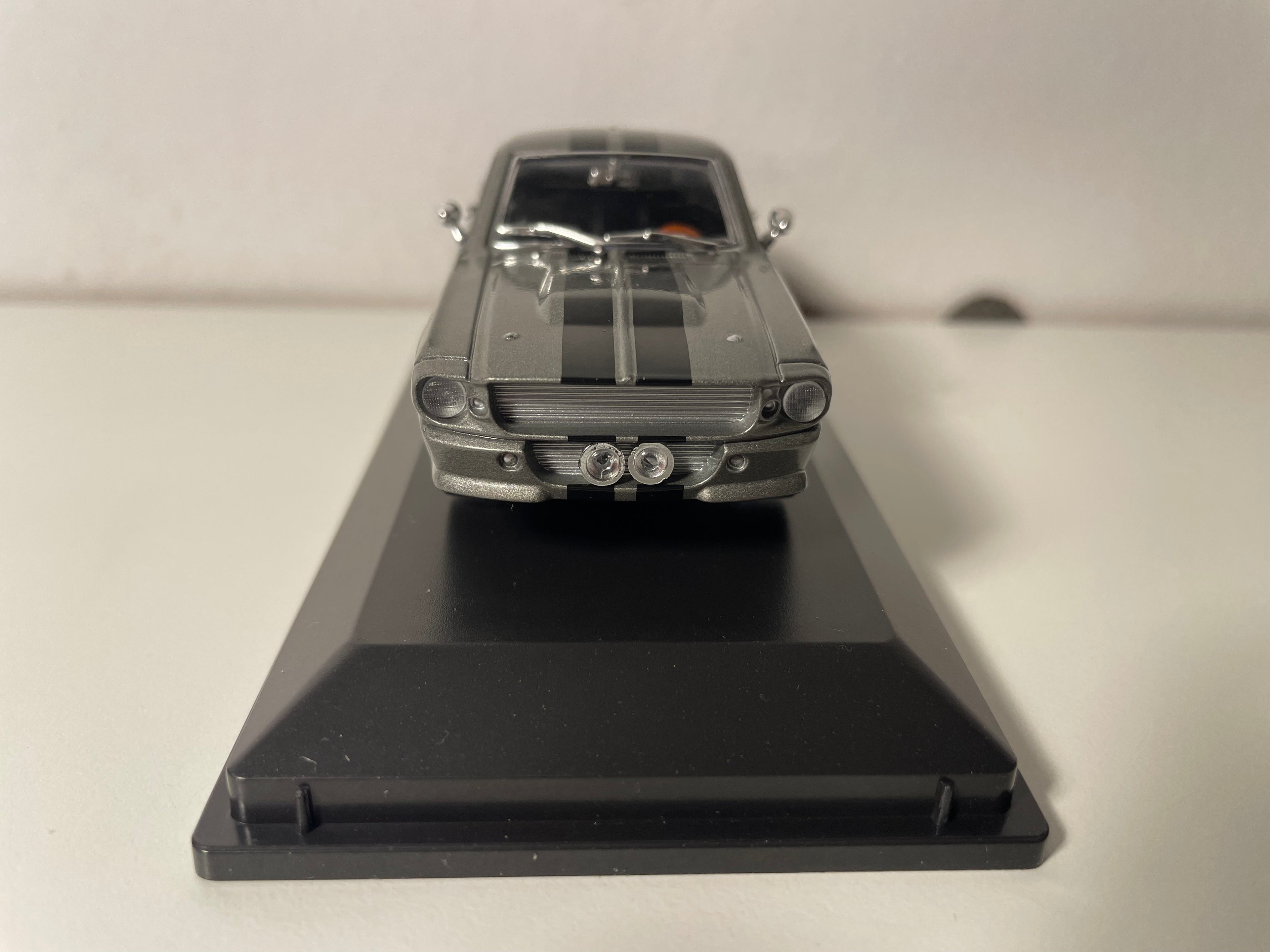 Shelby GT500 gréis a schwaarz aus 1967 - Signature Serien (amerikanescht Auto)