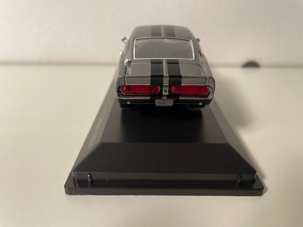 Shelby GT500 gréis a schwaarz aus 1967 - Signature Serien (amerikanescht Auto)