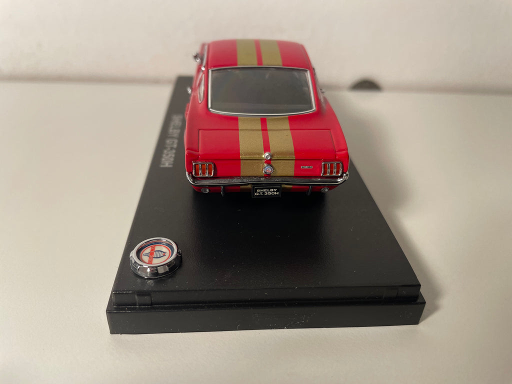 Shelby GT-350H rout a gëll vun 1966 - KYOSHO (amerikanescht Auto)