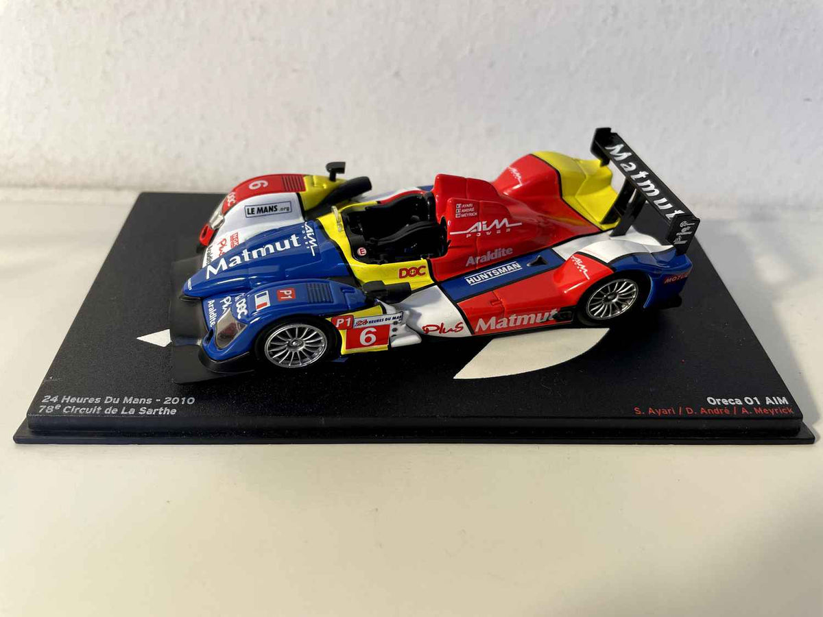 Oréca 01 AIM blauw, rood, geel en wit nummer 6 - 24 uur van Le Mans 2010