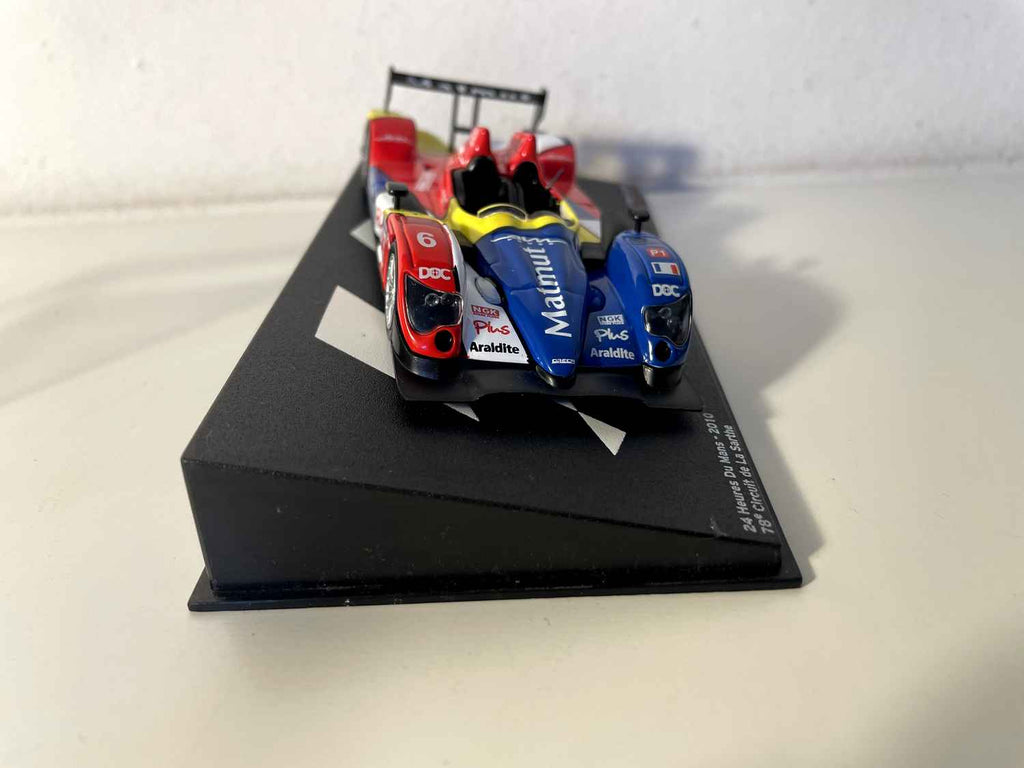 Oréca 01 AIM blauw, rood, geel en wit nummer 6 - 24 uur van Le Mans 2010