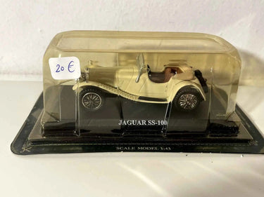 Jaguar SS-100 beige/crème Bernard Miniatures
