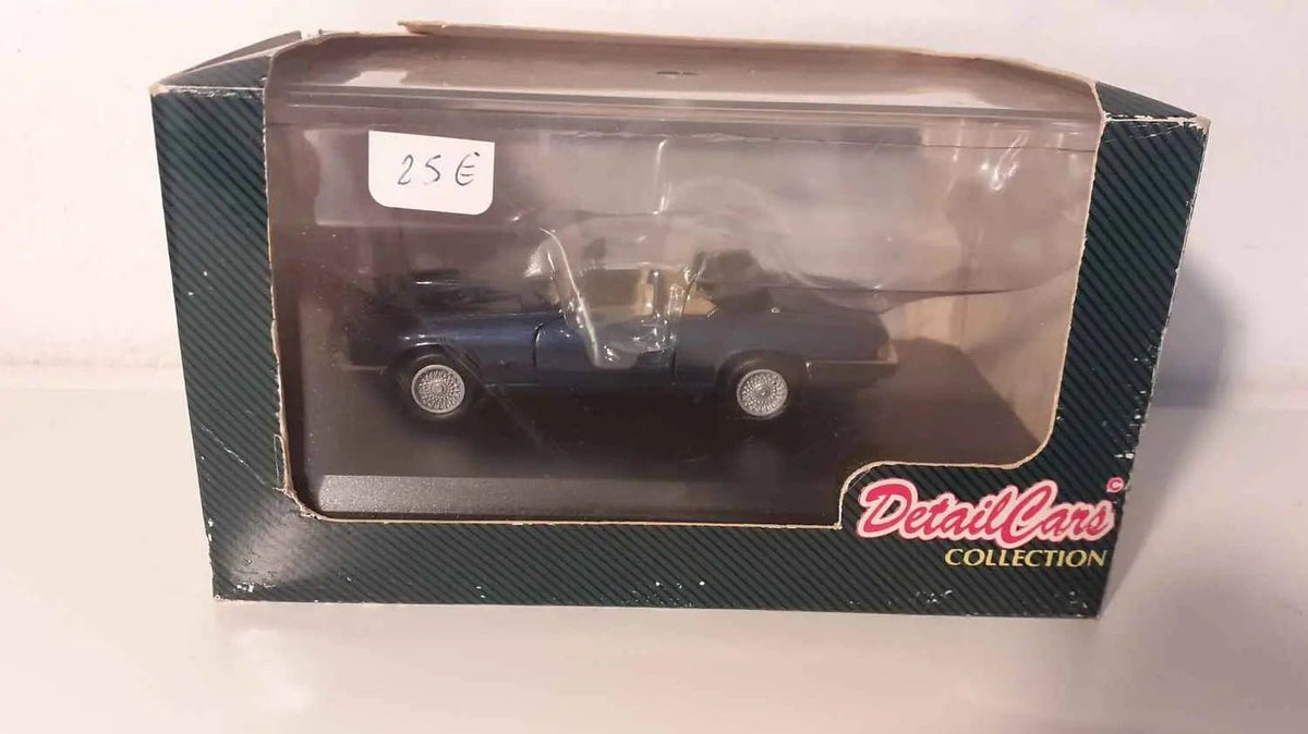 Jaguar XJS bleue (Détailcars collection) Bernard Miniatures