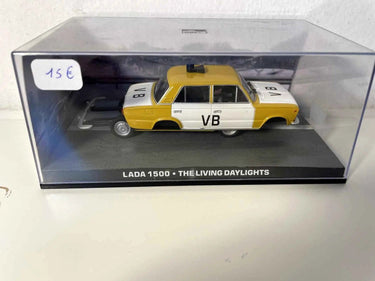 Lada 1500 - JAMES BOND - TUER N'EST PAS JOUER Bernard Miniatures