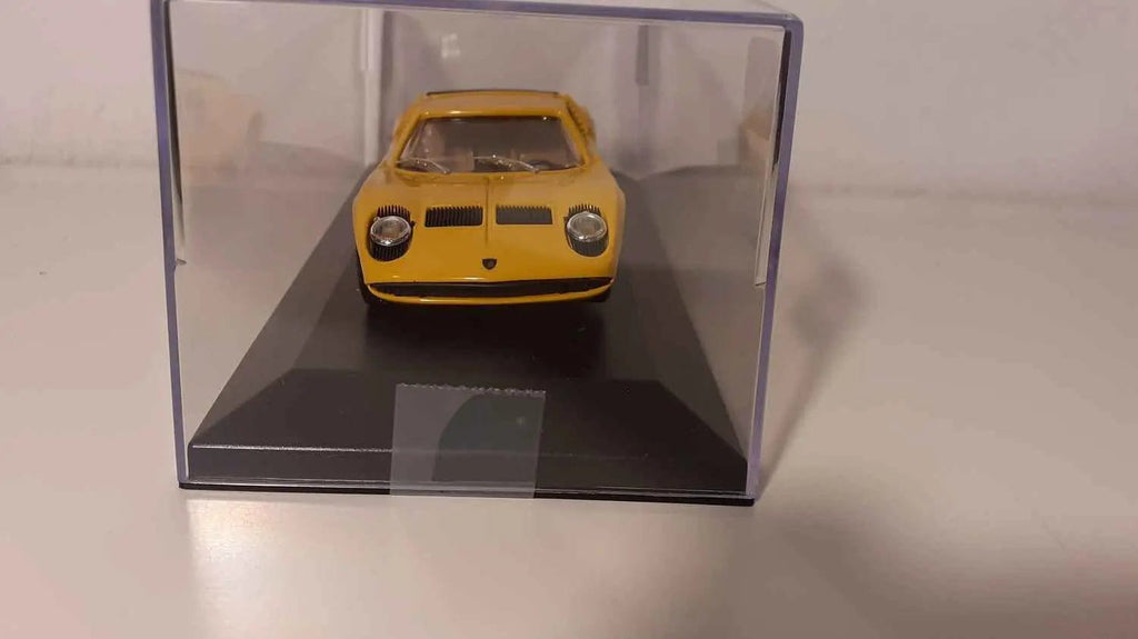 Lamborghini Miura jaune Bernard Miniatures