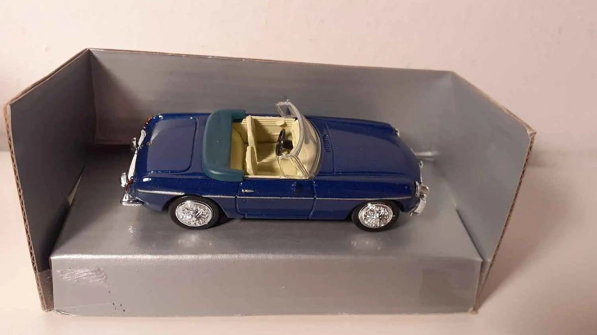 MGB bleue foncée de 1967 Bernard Miniatures