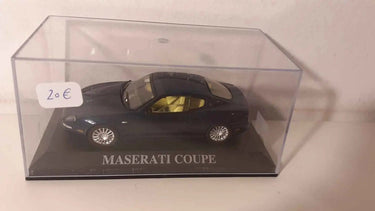 Maserati coupé bleue foncée Bernard Miniatures