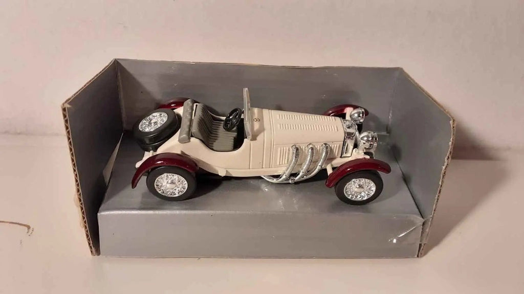 Mercedes-Benz SSKL blanche de 1931 Bernard Miniatures