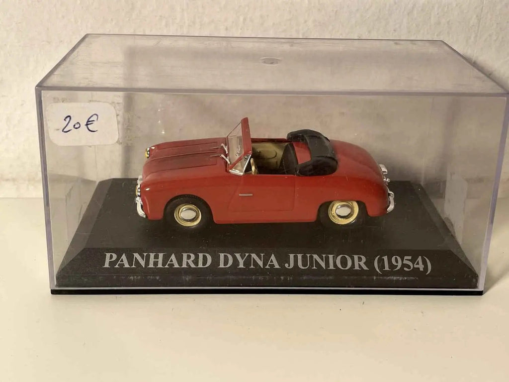 Panhard Dyna Junior rouge de 1954 Bernard Miniatures
