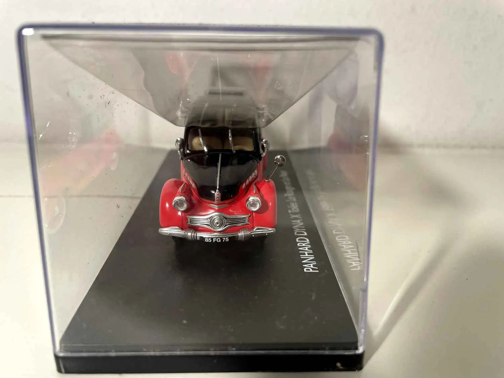 Panhard Dyna X tôlée rouge et noir (Parfums Le Rouge et le Noir) ELIGOR Bernard Miniatures