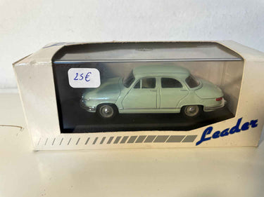 Panhard PL 17 VERTE ANIS (LEADER) Bernard Miniatures