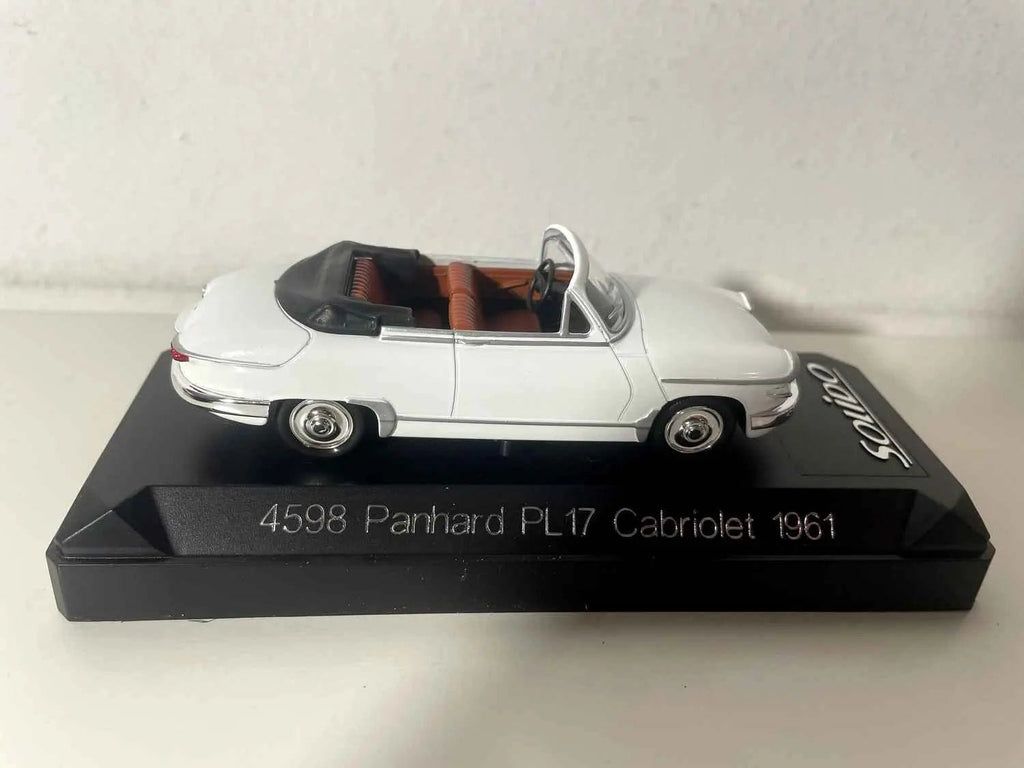 Panhard PL 17 cabriolet blanche de 1961 (Solido référence 4598) Bernard Miniatures