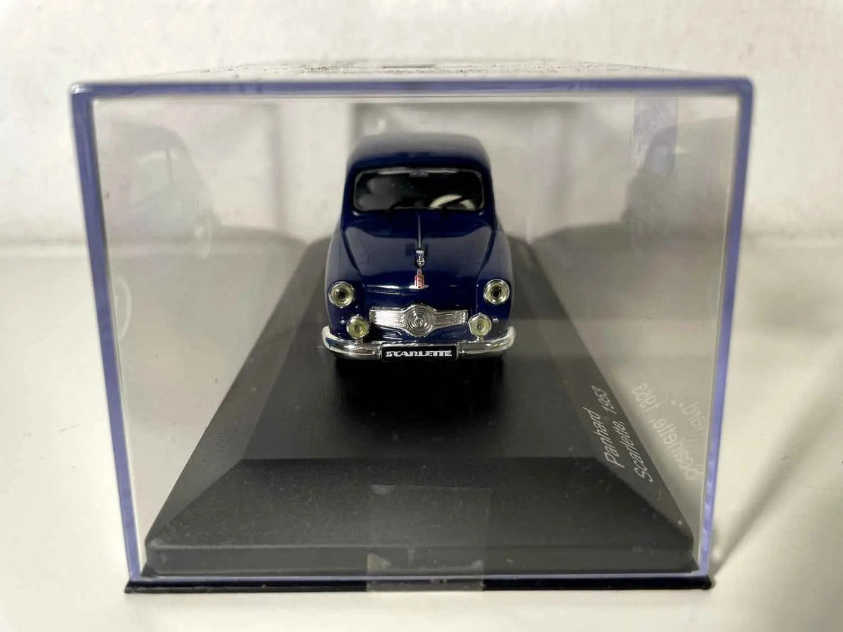 Panhard Scarlette bleue de 1953 Bernard Miniatures