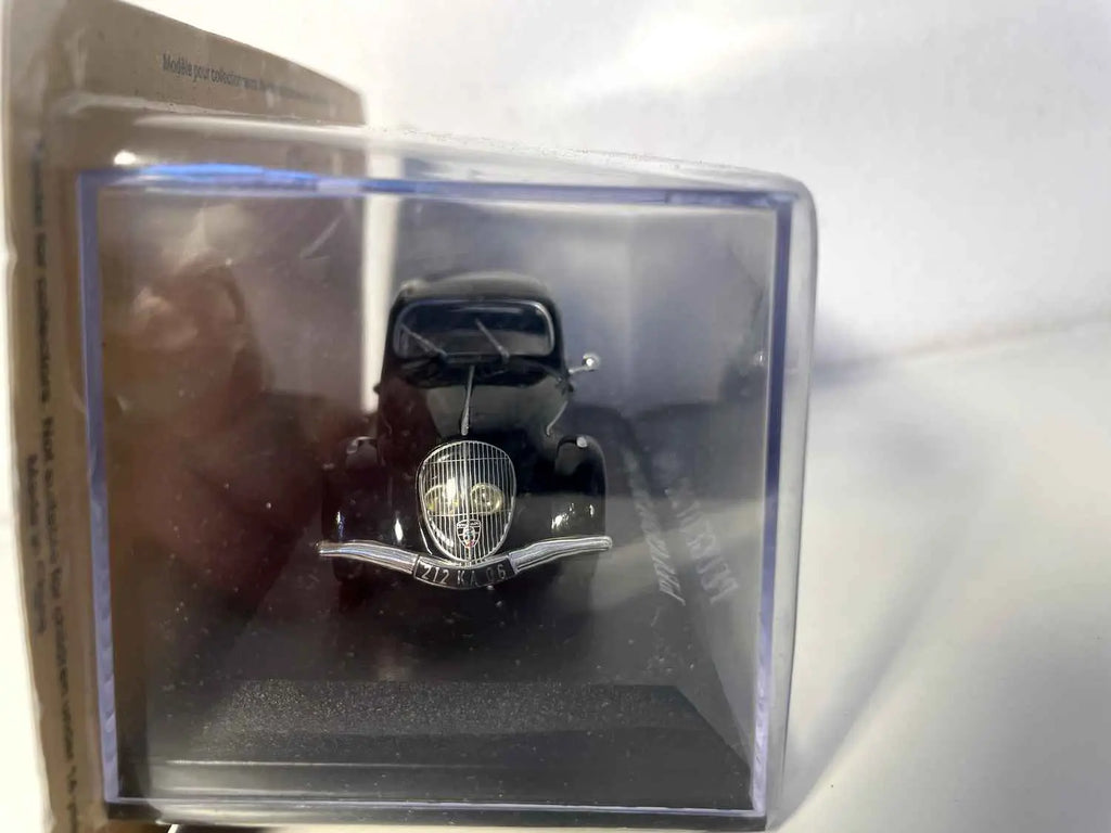 Peugeot 202 noire de 1946 Bernard Miniatures
