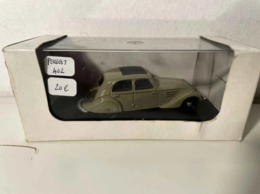 Peugeot 402 marron (collection Monaco) Bernard Miniatures
