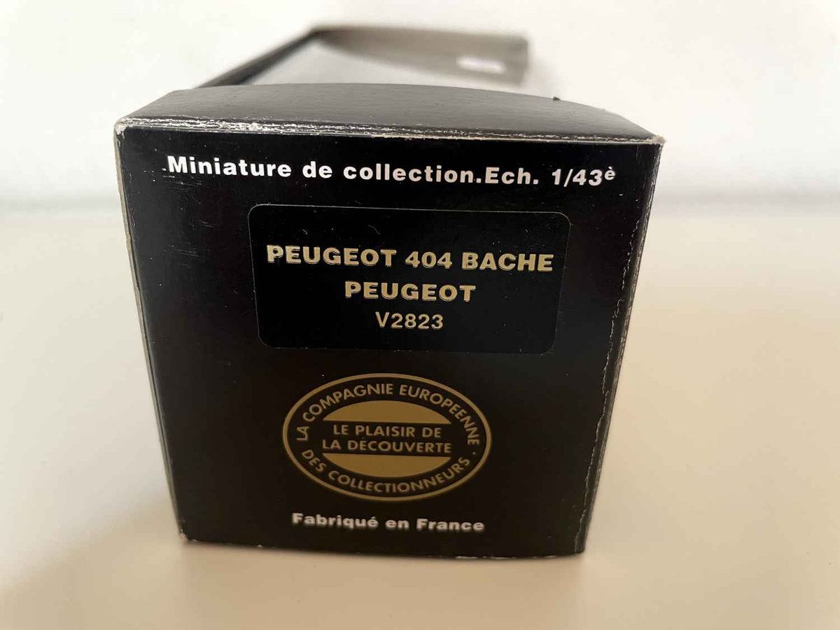 Peugeot 404 bâchée bleue et jaune (voitures miniatures d'exeption) Bernard Miniatures