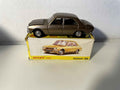 Peugeot 504 marron DINKY-TOYS référence 011452 (Mécanno) Bernard Miniatures