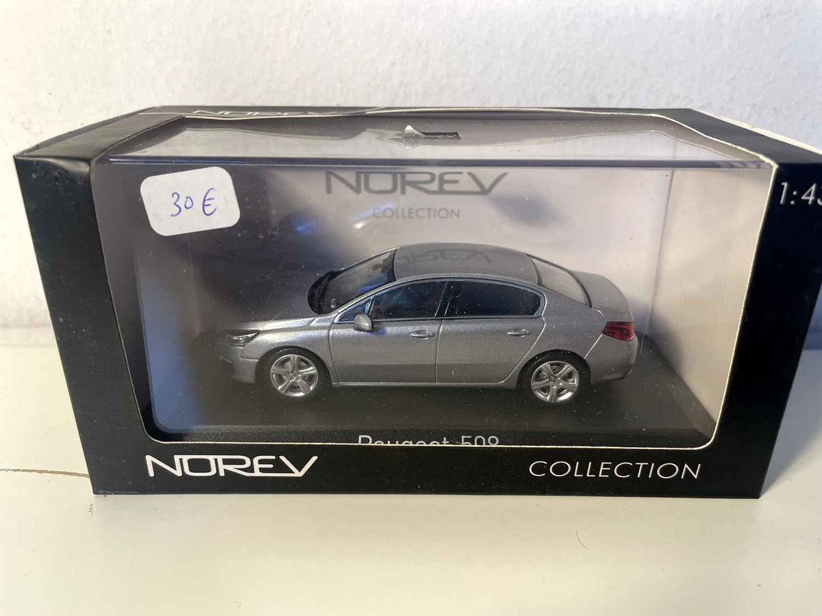 Peugeot 508 grise de 2014 (Norev) Bernard Miniatures