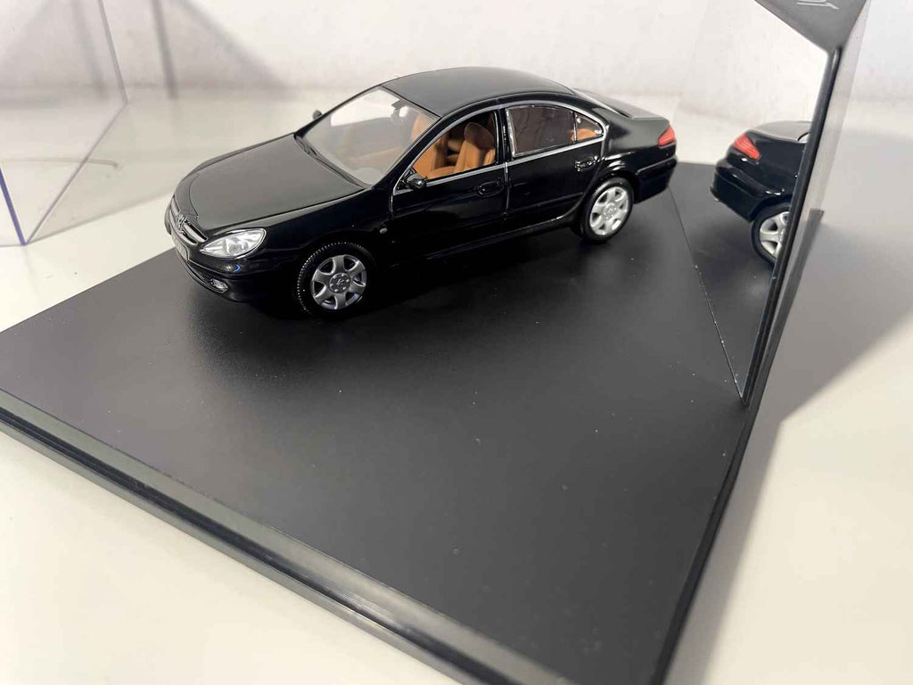 Peugeot 607 noire de 2000 (Coffret boite rectangle) Norev Bernard Miniatures