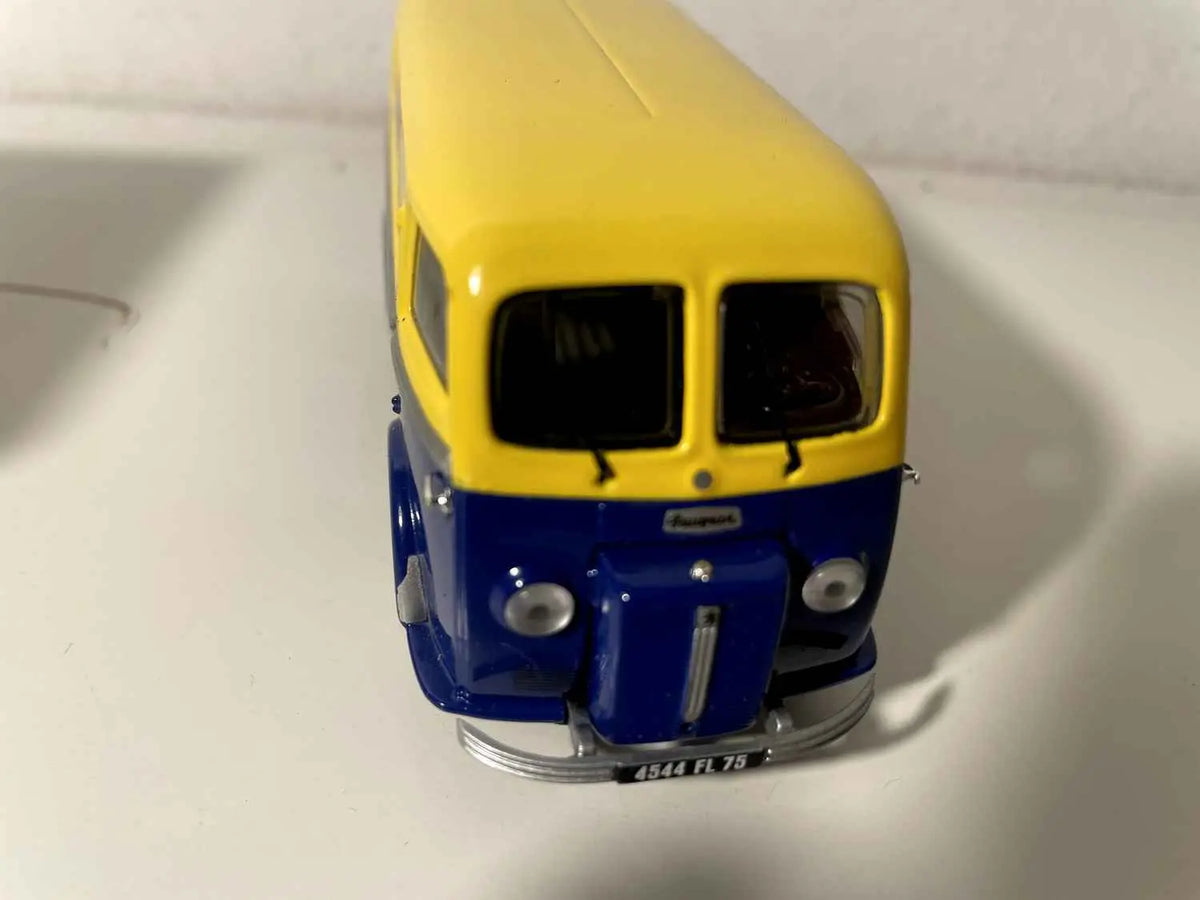 Peugeot D3A jaune et bleu SERVICE PEUGEOT (Gorgi) Bernard Miniatures
