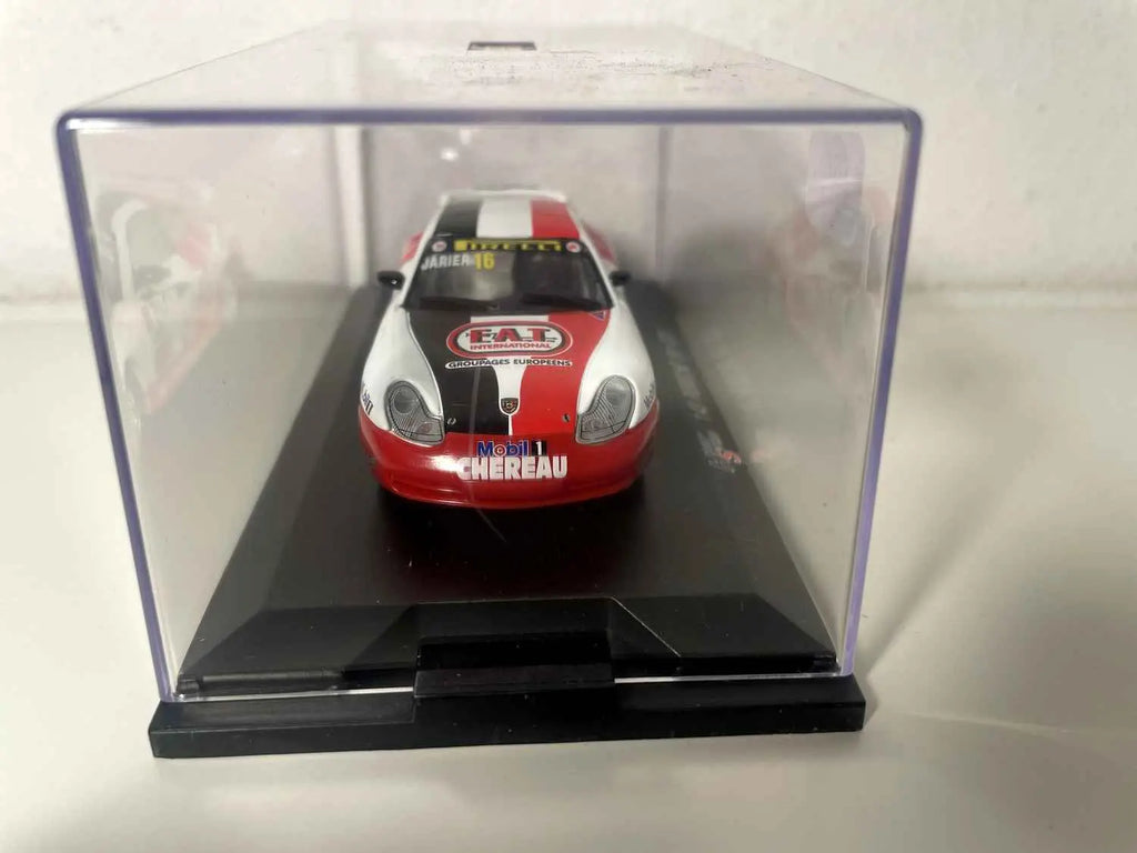 Porsche 911 GT3 blanche et rouge (Tauxycars) Bernard Miniatures