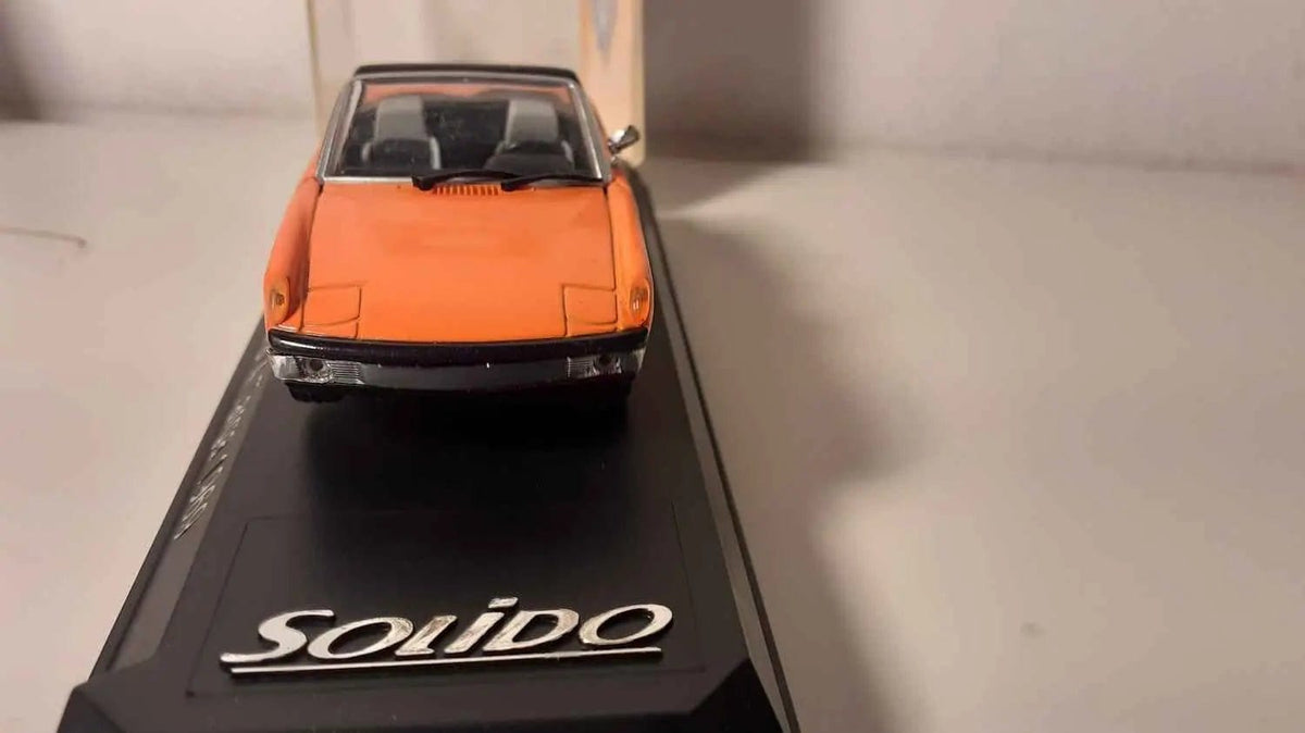 Porsche 914 Targa orange de 1969 (Solido référence 1846) Bernard Miniatures