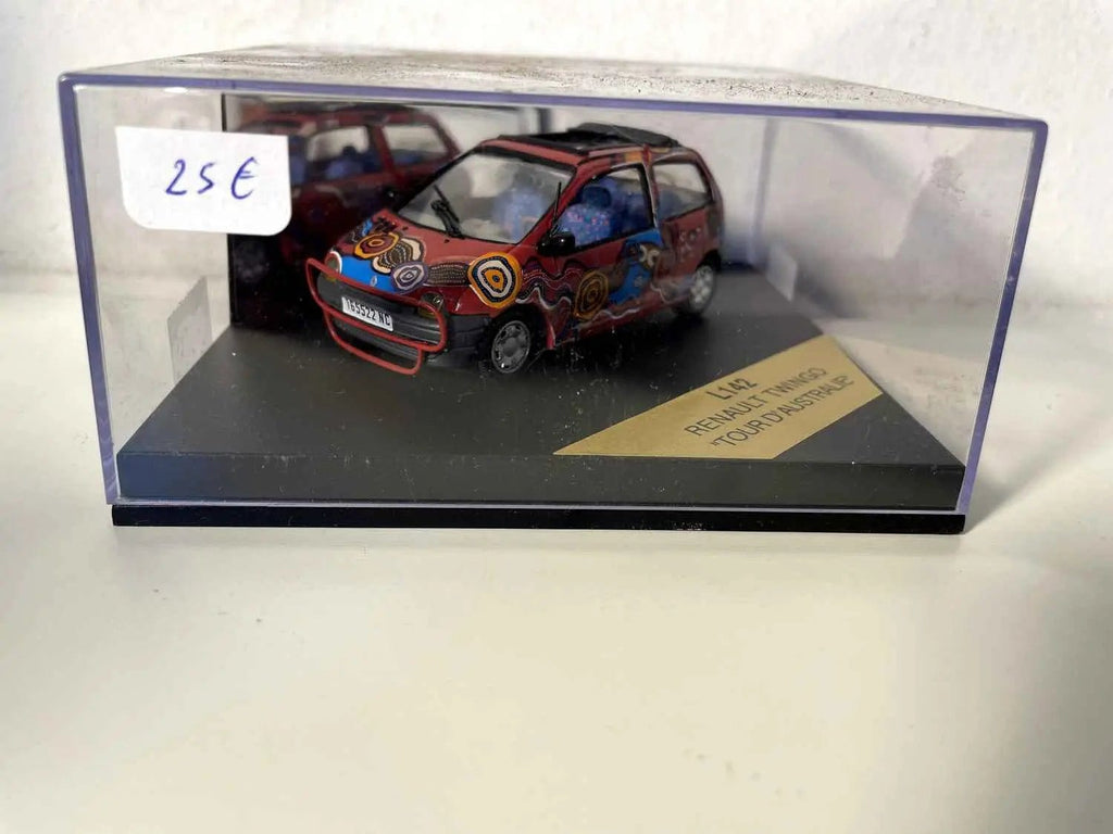Renault Twingo Tour d'Australie bordeaux avec décoration Bernard Miniatures