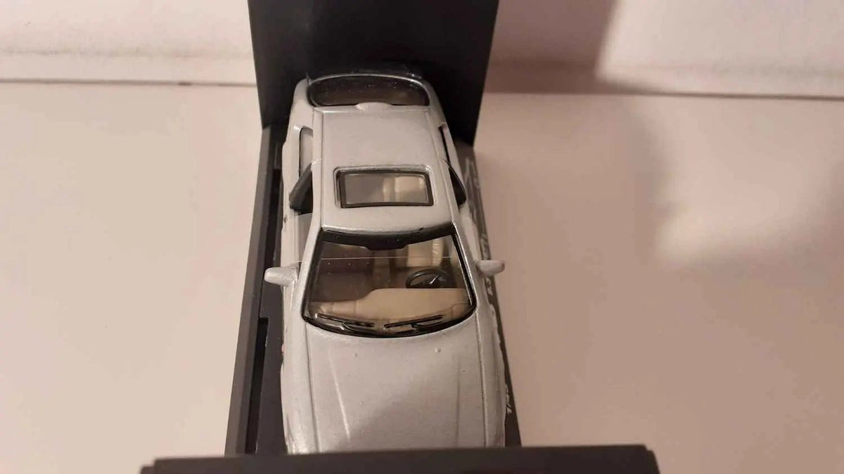 Saab 9.3 Viggen grise Bernard Miniatures