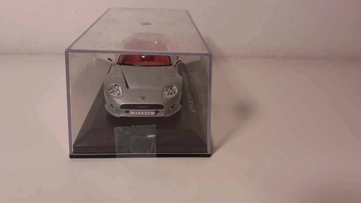 Spyker C12 Spyder grise Bernard Miniatures