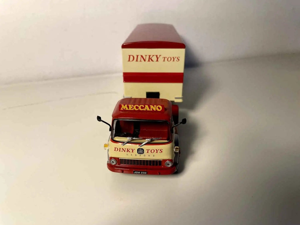 Voiture Miniature Camion Bedford TK estampillé DINKY-TOYS / MECCANO - Bernard Miniatures