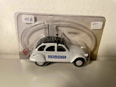 Voiture Miniature Citroën 2CV blanche GENDARMERIE - Bernard Miniatures