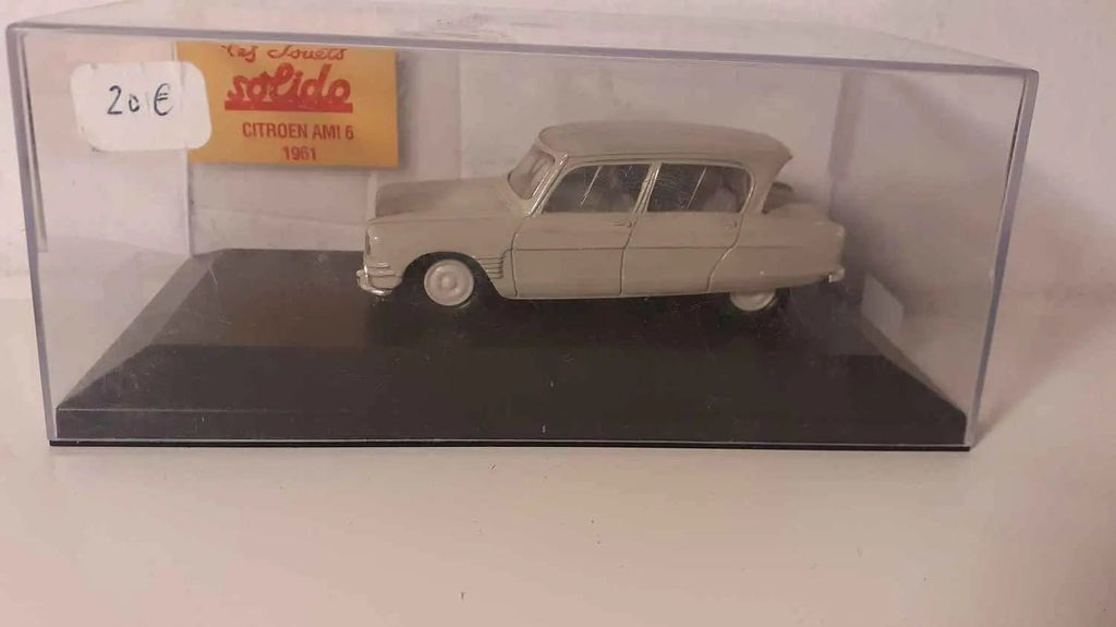 Voiture Miniature Citroën Ami 6 grise de 1961 - Bernard Miniatures