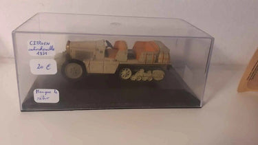 Voiture Miniature Citroën Autochenille de 1931 (boite plexi) SANS le rétroviseur - Bernard Miniatures