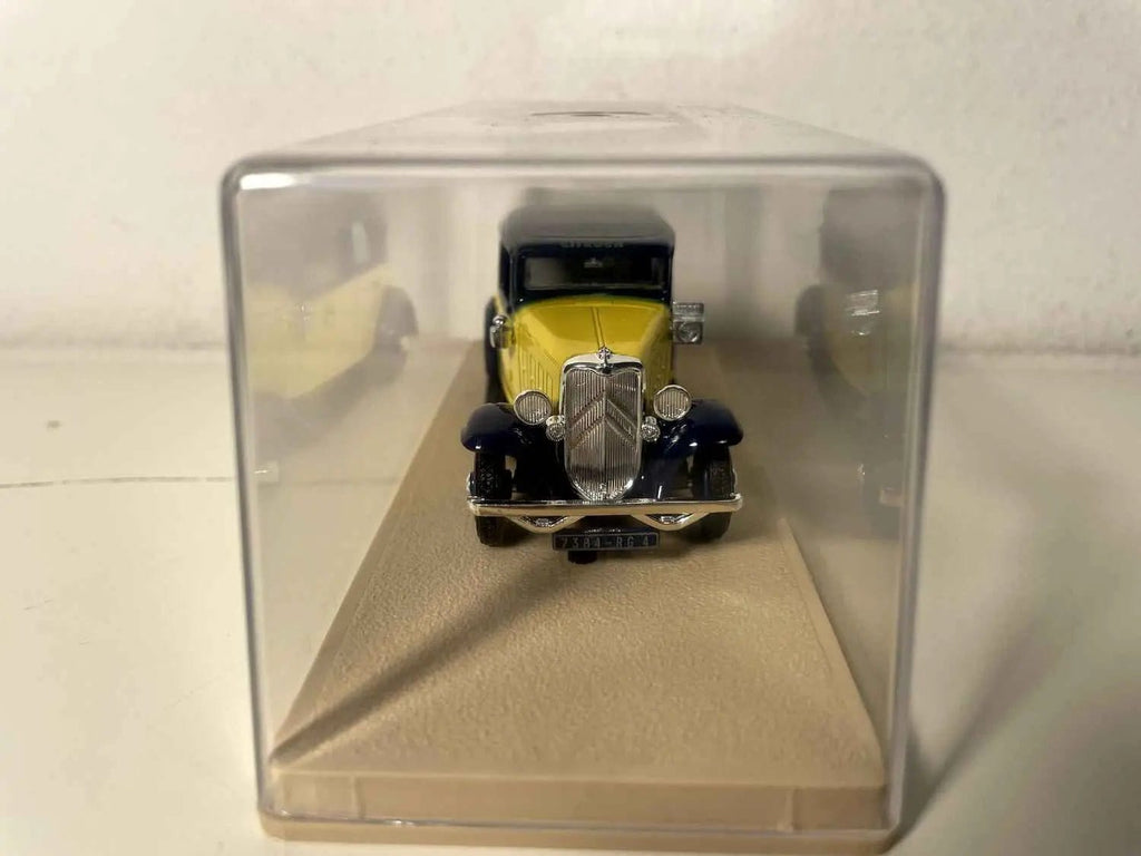 Voiture Miniature Citroën Rosalie jaune et noir de 1934 TAXI PARISIEN - Bernard Miniatures