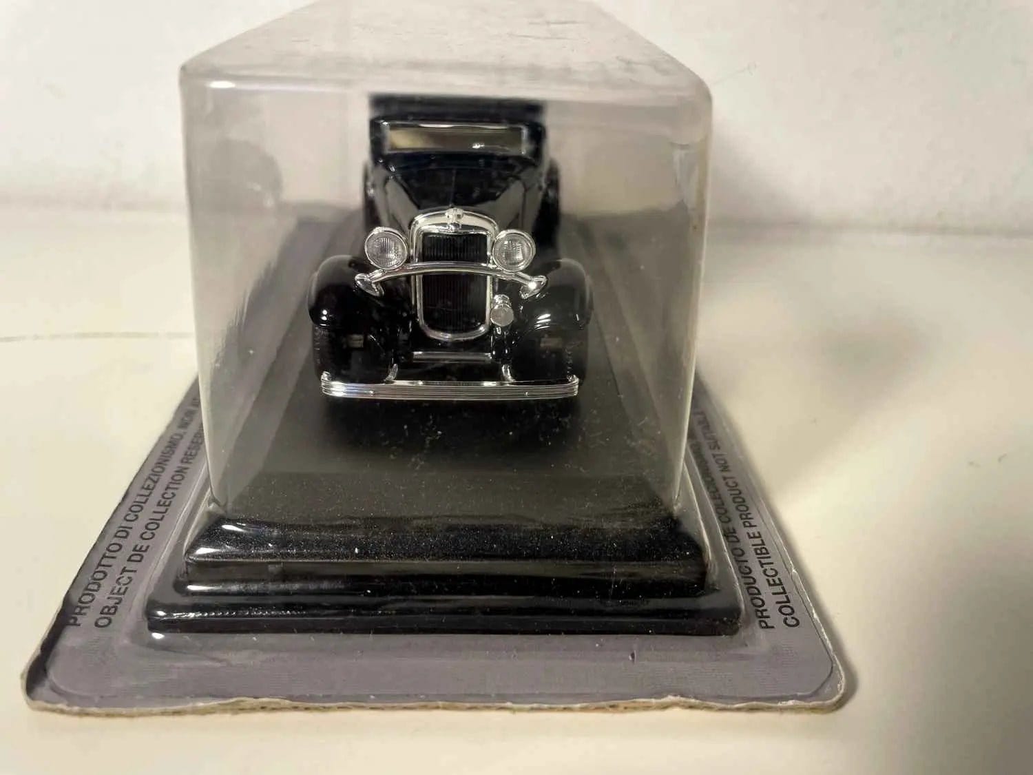 Voiture Miniature Ford Window coupé noire de 1932 (voiture américaine) - Bernard Miniatures