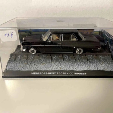Voiture Miniature Mercedes-Benz 250SE - JAMES BOND - OCTOPUSSY - Bernard Miniatures