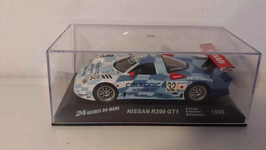Voiture Miniature Nissan R390 GT1 bleue numéro 32 (24 heures du Mans de 1998) - Bernard Miniatures