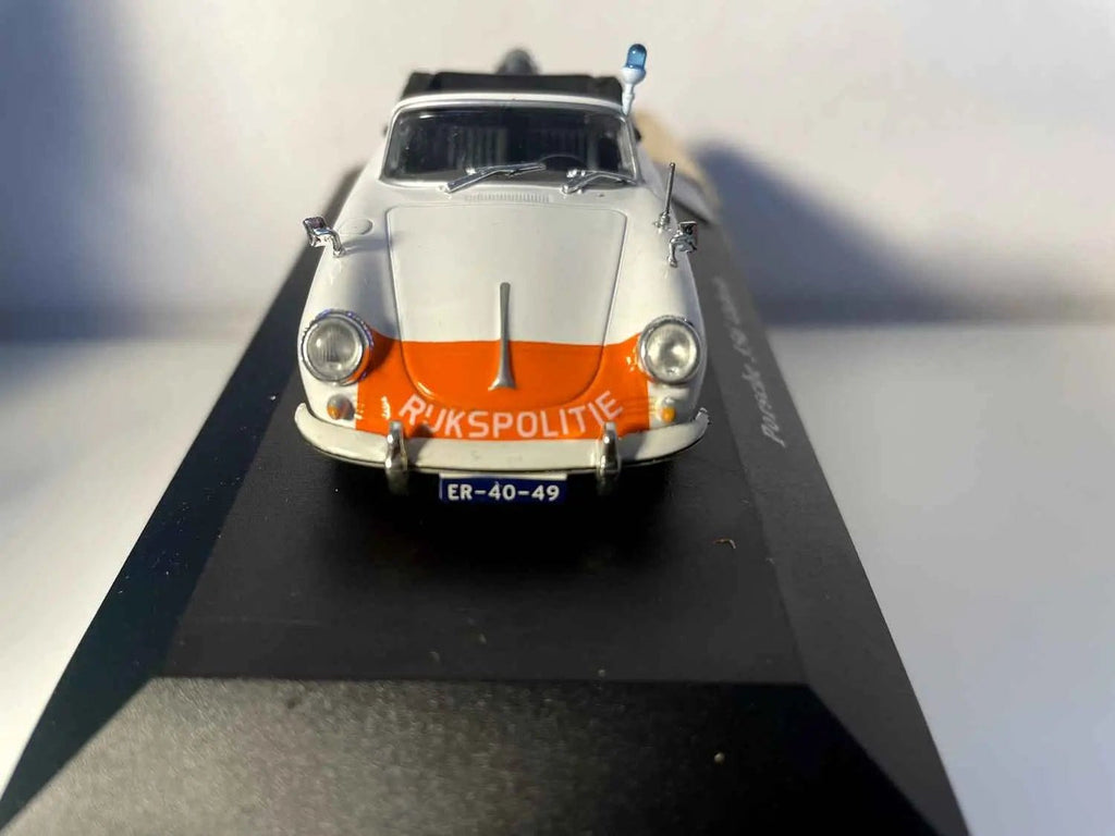 Voiture Miniature Porsche 356 cabriolet blanche et orange POLICE Néerlandaise (Rijkspolitie) - Bernard Miniatures