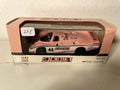 Voiture Miniature Porsche 962C rose numéro 44 (24 heures du Mans de 1990) - ONYX MODEL CARS - Bernard Miniatures